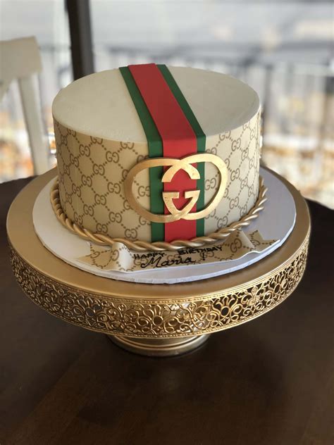 gucci cake designs|Gucci birthday cake for her.